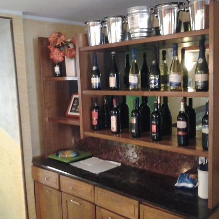 ואראצה Hotel Lady Susanna מראה חיצוני תמונה