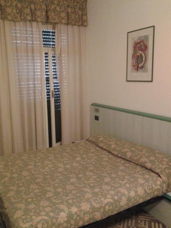 ואראצה Hotel Lady Susanna מראה חיצוני תמונה