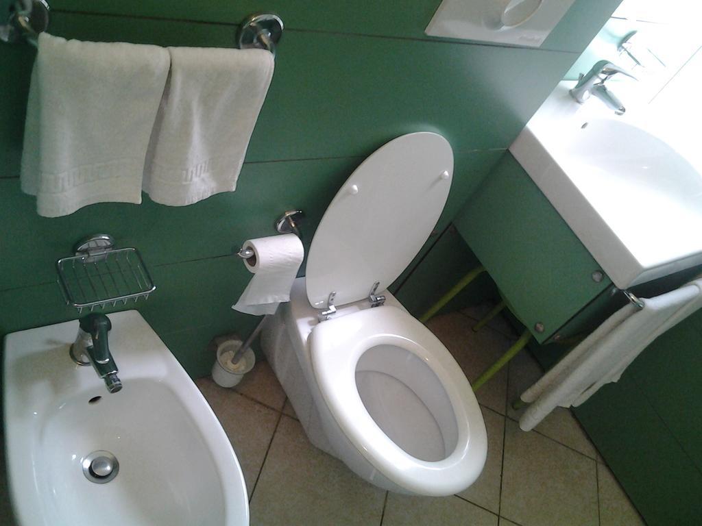 ואראצה Hotel Lady Susanna מראה חיצוני תמונה