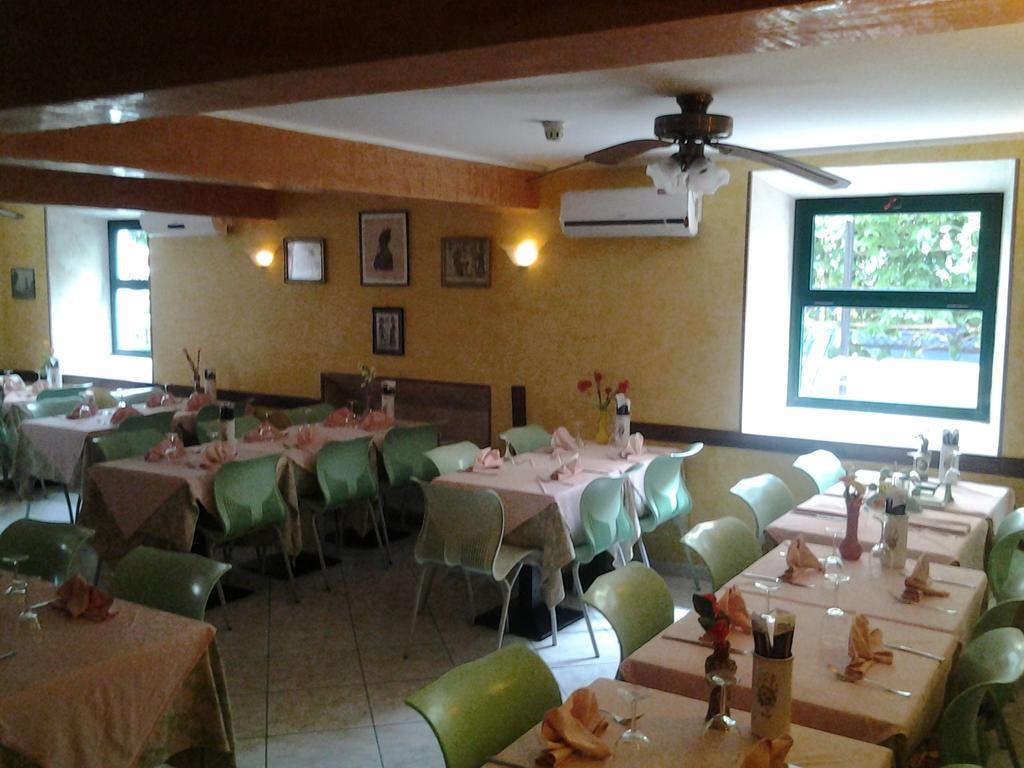 ואראצה Hotel Lady Susanna מראה חיצוני תמונה