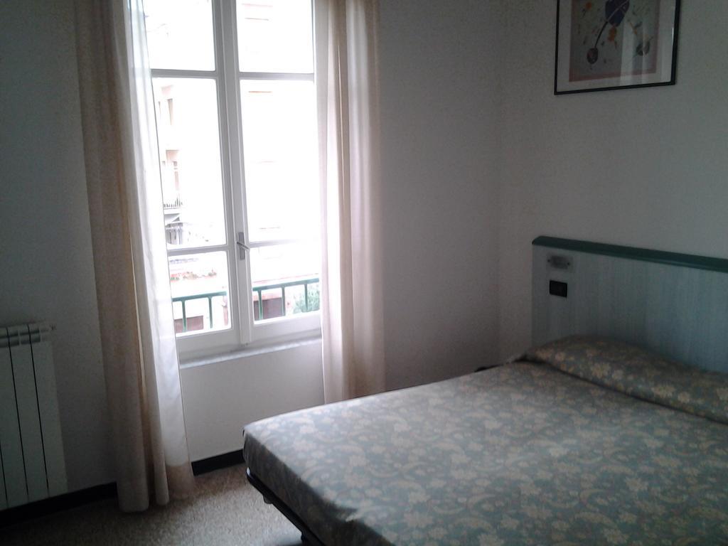 ואראצה Hotel Lady Susanna מראה חיצוני תמונה
