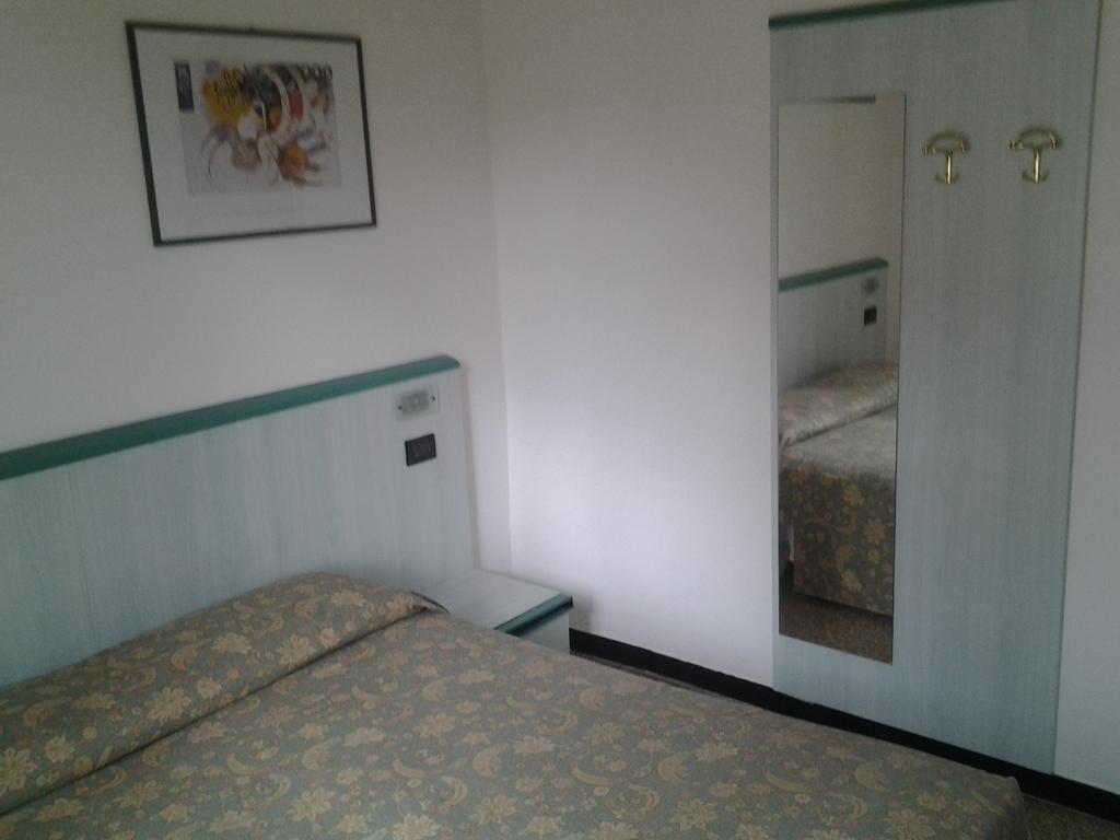 ואראצה Hotel Lady Susanna מראה חיצוני תמונה