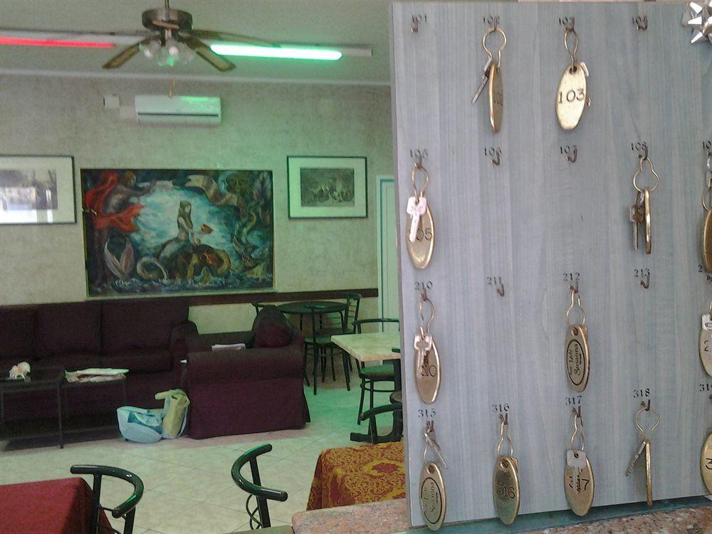 ואראצה Hotel Lady Susanna מראה חיצוני תמונה