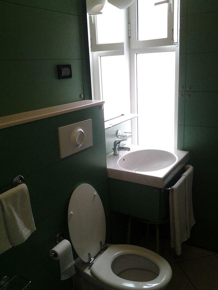 ואראצה Hotel Lady Susanna מראה חיצוני תמונה